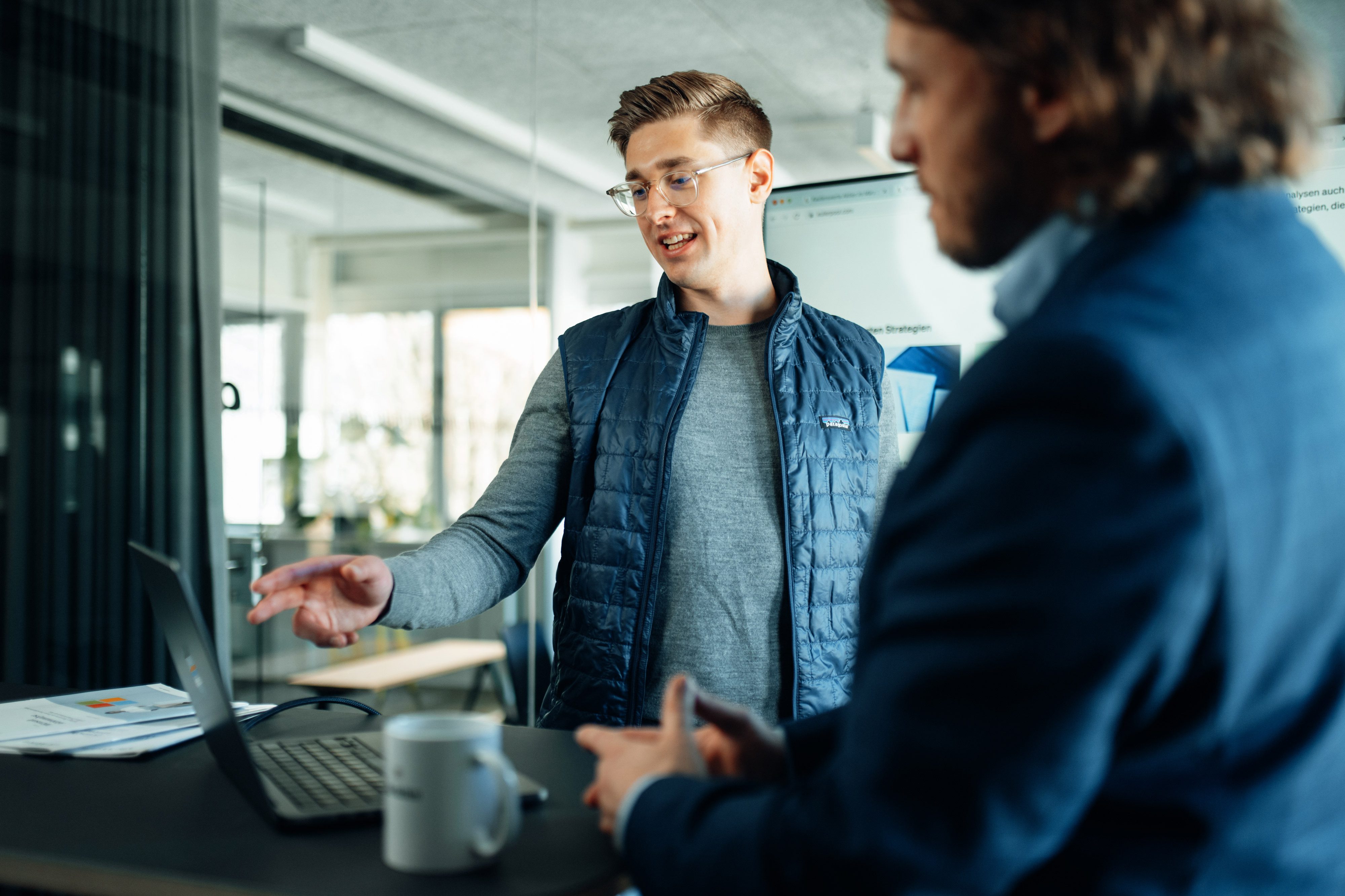 Michael C. Jakob: Fokus auf Qualitätsaktien und Aktienanalysen sind alternativlos für Privatanleger